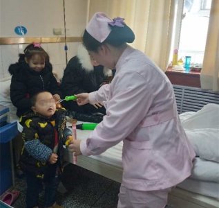 我们给予病人感动是一种情感 发于心 成于行